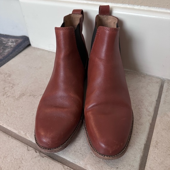 Madewell Chestnut Leather Ankle Boots - Picture 2 of 3